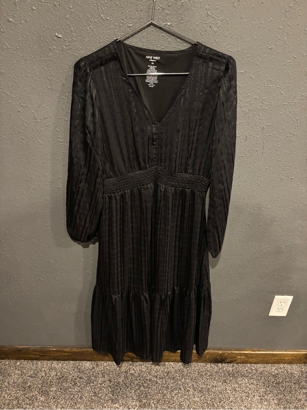 Nine West Black V-Neck Long Sleeve Tiered Midi Dress
